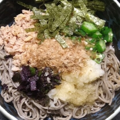 こんにちは〜そうめん・大葉の代わりにお蕎麦・赤紫蘇で。あと庭のオクラも入れていただきました(*^^*)レシピありがとうございます。